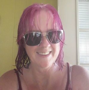 Meet your Posher, Tonya